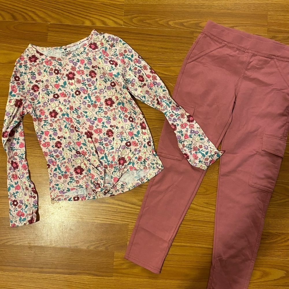 One Step Up Matching Outfit Size 7/8 (HG)